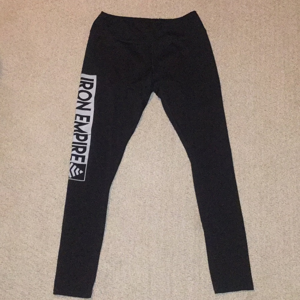 Women’s black leggings